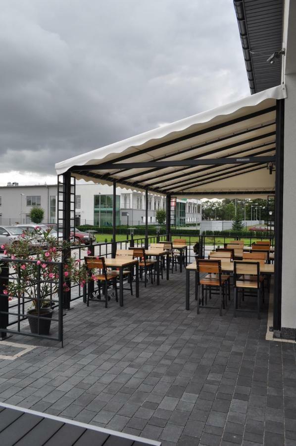 Hotel Pauza Radzyn Podlaski Exteriér fotografie