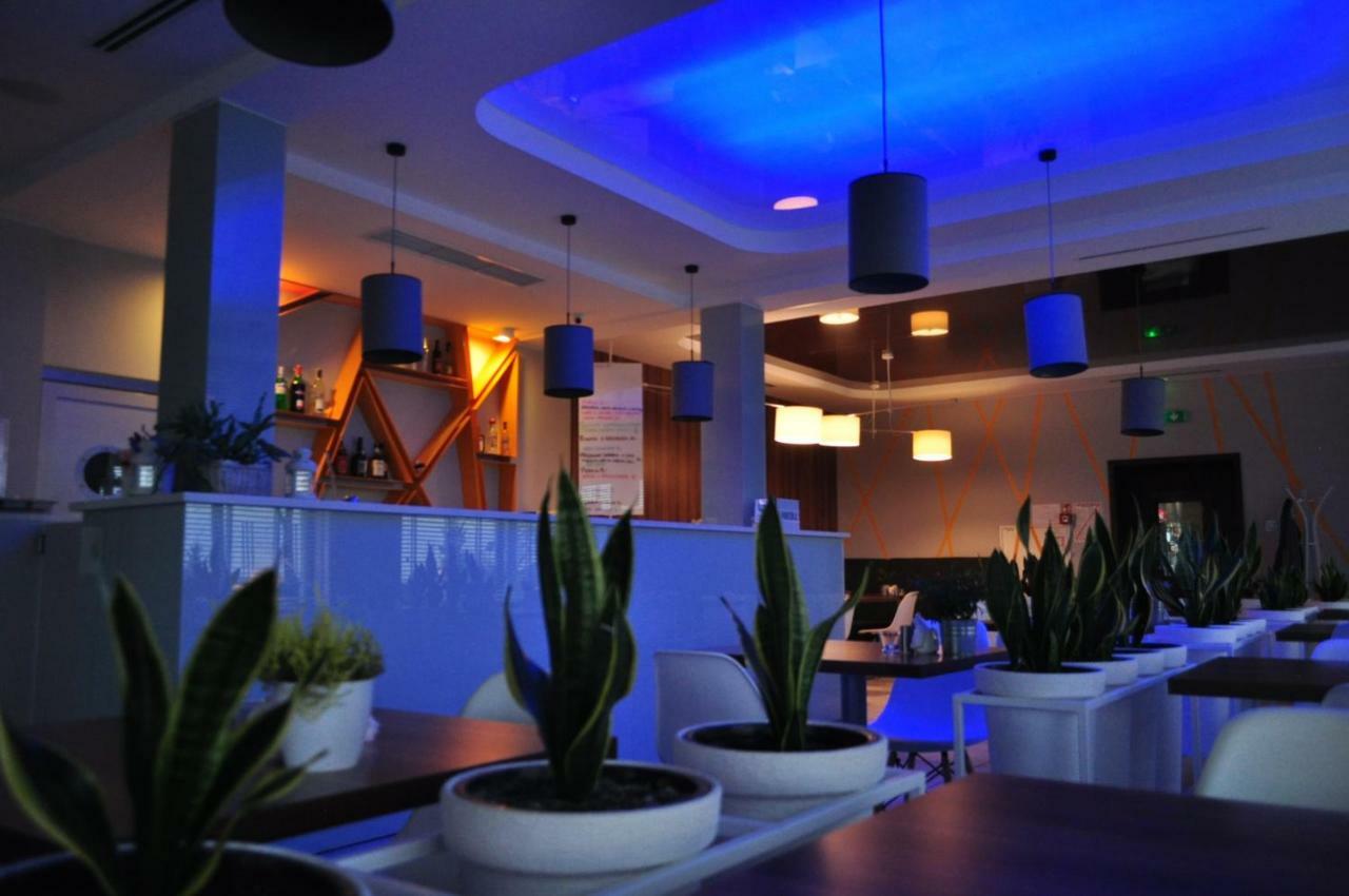 Hotel Pauza Radzyn Podlaski Exteriér fotografie